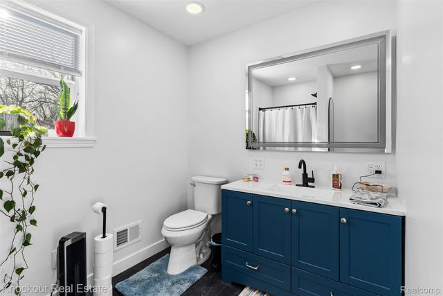 1268 E Dodge Road, Thetford Township, MI 48458