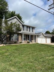 2705 Keebler Road, Maryville, IL 62062