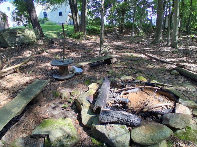 10 Marcam Village Rd 10, Oxford, MA 01537
