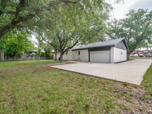 4409 Skyline Drive, Rowlett, TX 75088