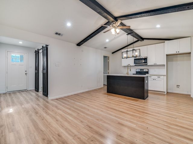 4409 Skyline Drive, Rowlett, TX 75088