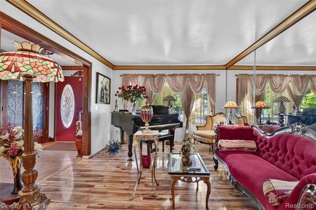 45331 Rector Drive, Canton Charter Township, MI 48188
