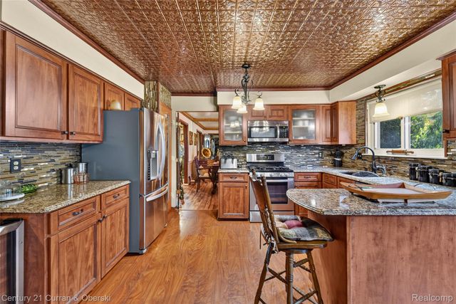 45331 Rector Drive, Canton Charter Township, MI 48188