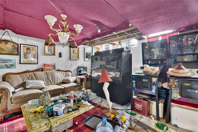 45331 Rector Drive, Canton Charter Township, MI 48188