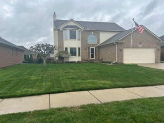 29105 BAY POINTE Drive, Chesterfield Twp, MI 48047