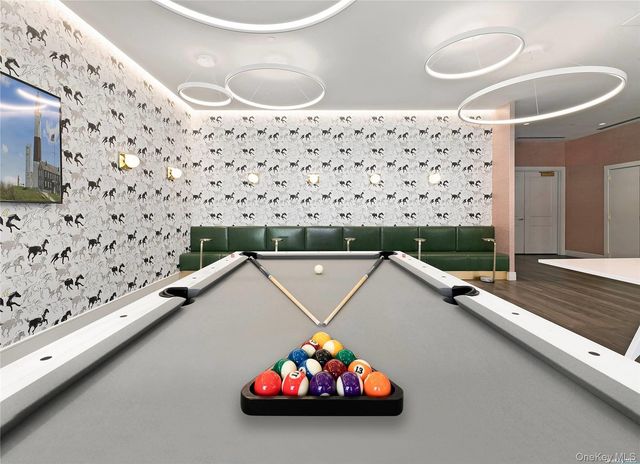 695 Merrick Avenue 240, Westbury, NY 11590