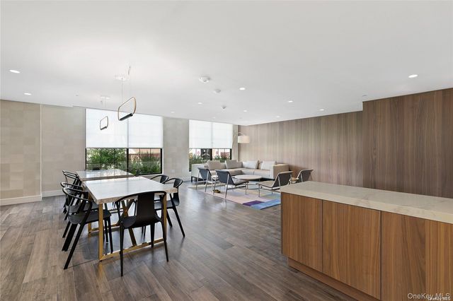 695 Merrick Avenue 240, Westbury, NY 11590