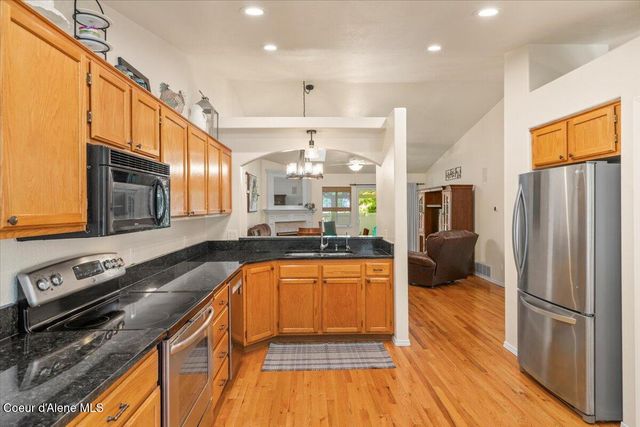 5765 N Carlisle RD, Coeur D'alene, ID 83815