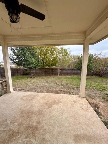 708 Ranier LN, Round Rock, TX 78665