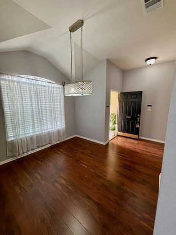 708 Ranier LN, Round Rock, TX 78665