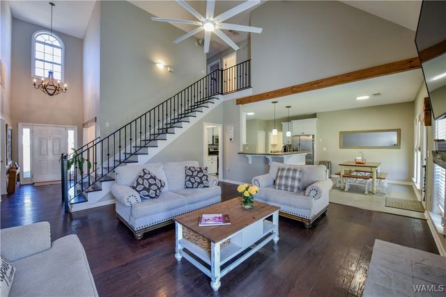 13525 13525 Vineyard Way, Northport, AL 35475