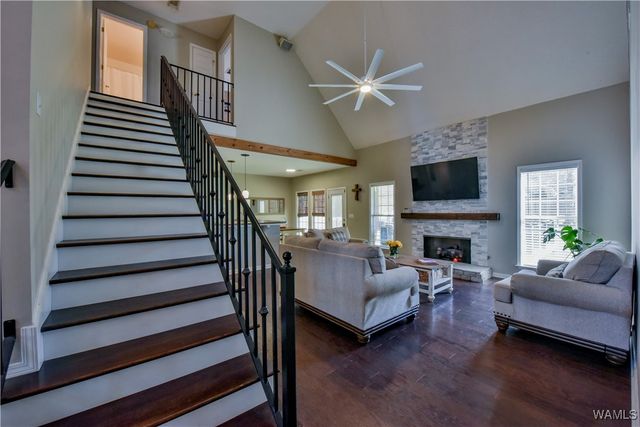 13525 13525 Vineyard Way, Northport, AL 35475