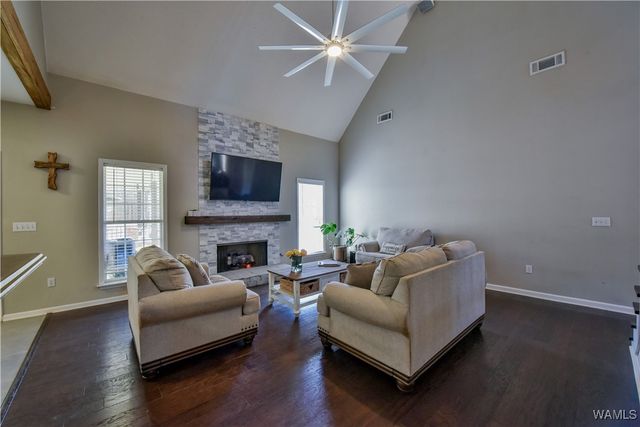 13525 13525 Vineyard Way, Northport, AL 35475