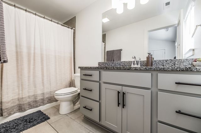 2440 Sayerville Ave, Old Hickory, TN 37138