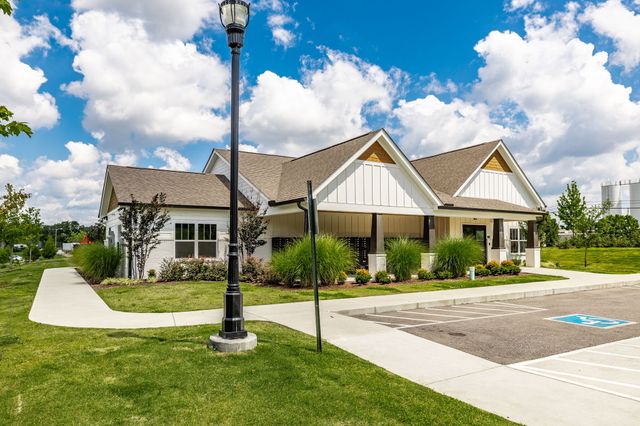 2440 Sayerville Ave, Old Hickory, TN 37138