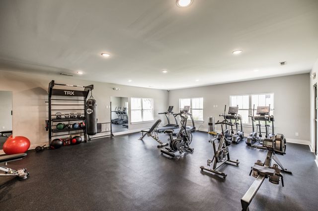2440 Sayerville Ave, Old Hickory, TN 37138