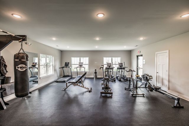2440 Sayerville Ave, Old Hickory, TN 37138