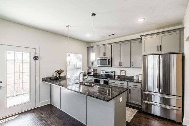 2440 Sayerville Ave, Old Hickory, TN 37138