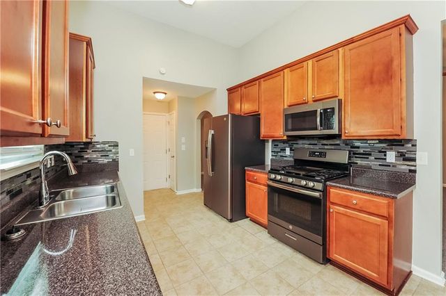 246 Augusta Woods Drive, Villa Rica, GA 30180