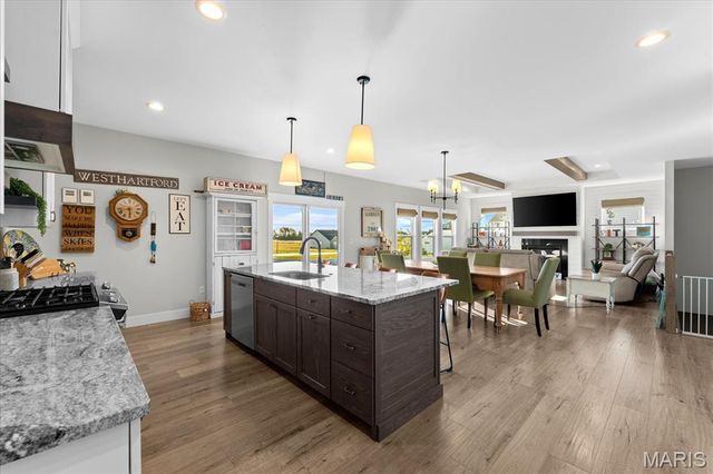3163 Ashley Drive, Glen Carbon, IL 62034