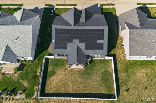 3163 Ashley Drive, Glen Carbon, IL 62034