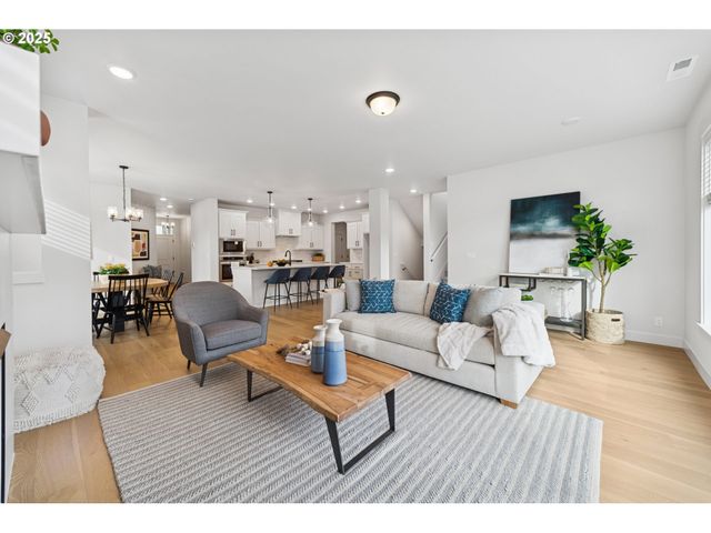 15456 Sw Everglade Ave, Tigard, OR 97224