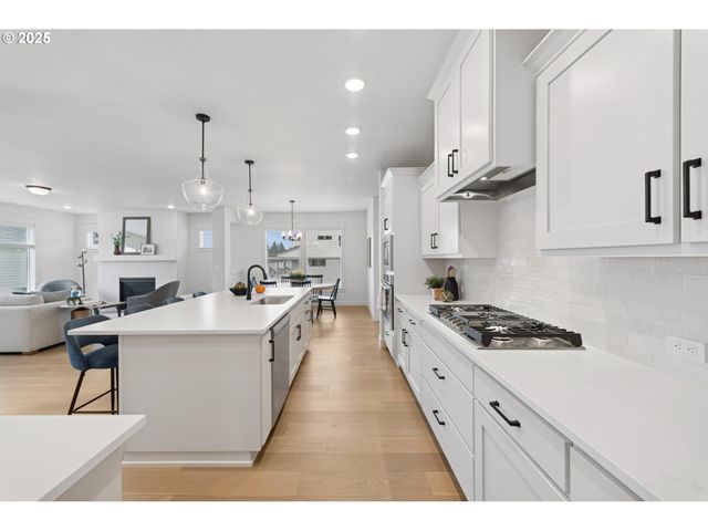 15456 Sw Everglade Ave, Tigard, OR 97224