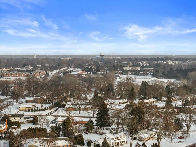 15165 W Burleigh ROAD, Brookfield, WI 53005