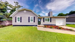 1006 Ridgecrest Lane, Jacksonville, NC 28546