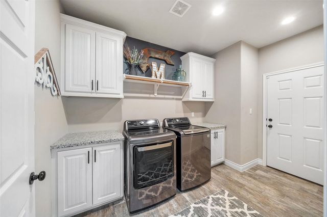 14073 Overstreet Drive, Willis, TX 77318