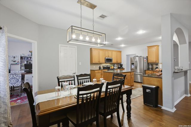 539 Parkmont Ct, San Antonio, TX 78258