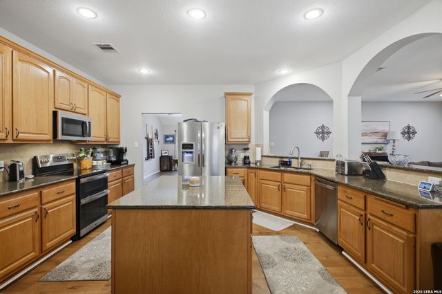 539 Parkmont Ct, San Antonio, TX 78258