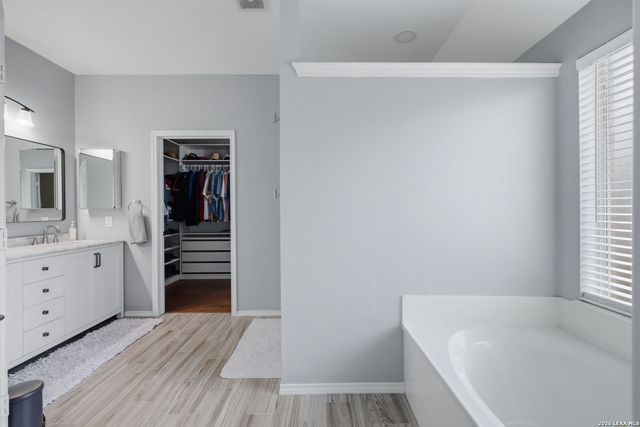 539 Parkmont Ct, San Antonio, TX 78258