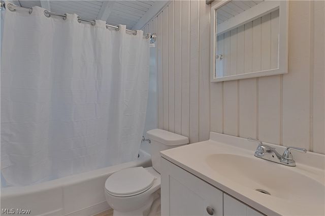 4365 Burkey Road, Austintown, OH 44515