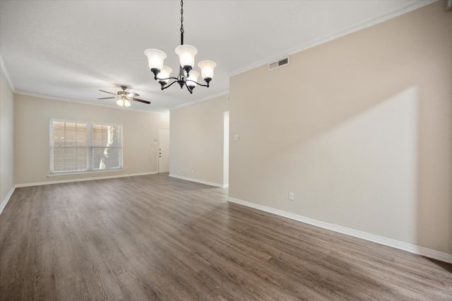 4420 Harlanwood Drive 228, Fort Worth, TX 76109