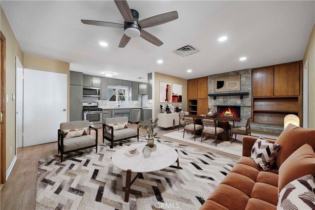 2366 8th Street, La Verne, CA 91750