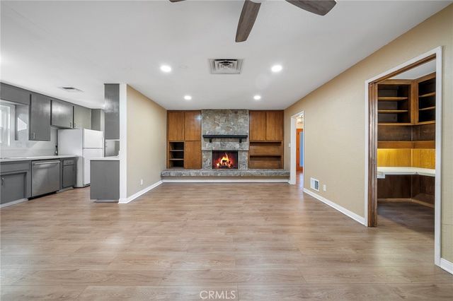 2366 8th Street, La Verne, CA 91750