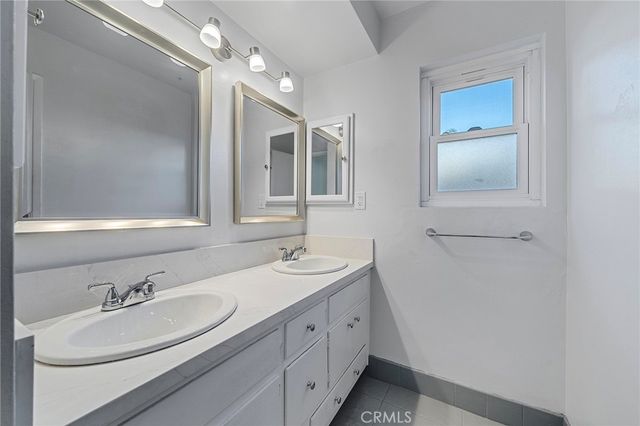 2366 8th Street, La Verne, CA 91750