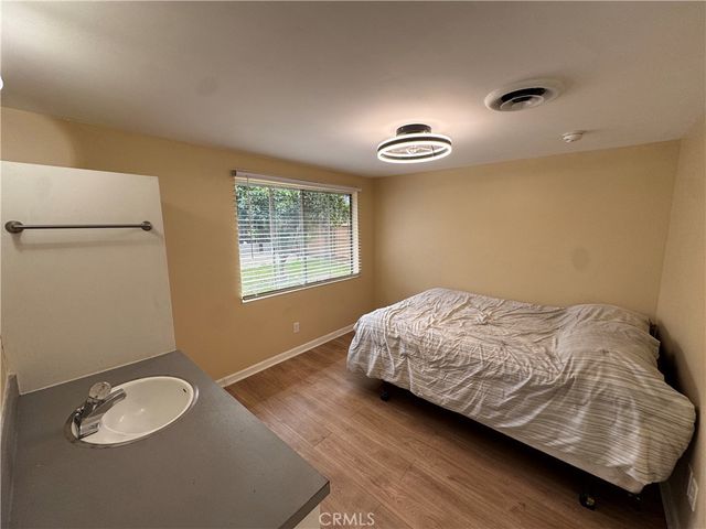 2366 8th Street, La Verne, CA 91750