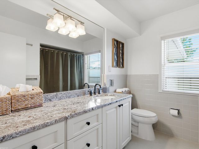 21023 Thiele Street, Saint Clair Shores, MI 48081