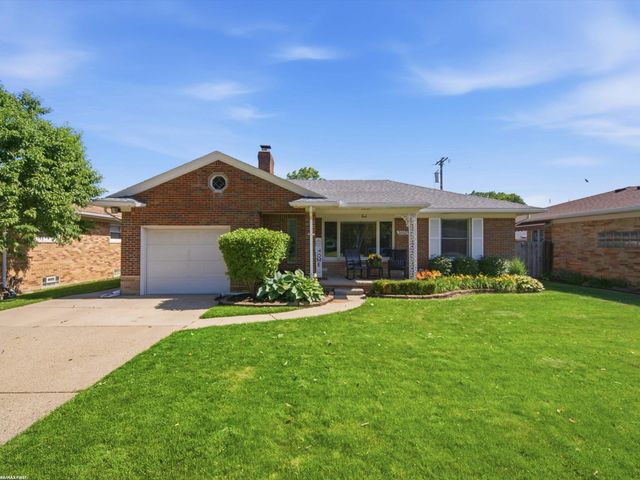 21023 Thiele Street, Saint Clair Shores, MI 48081