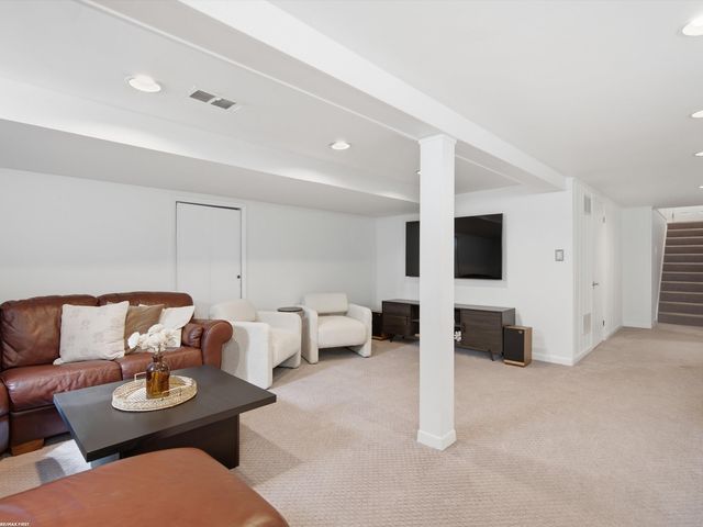 21023 Thiele Street, Saint Clair Shores, MI 48081