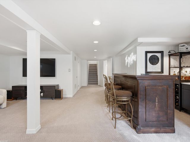 21023 Thiele Street, Saint Clair Shores, MI 48081