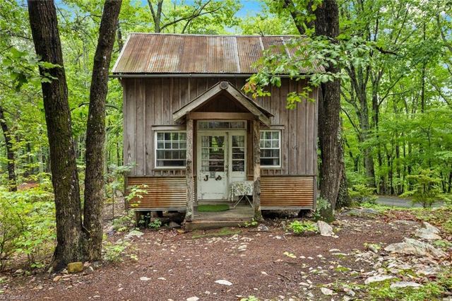 301 Carolina Avenue, Asheboro, NC 27203