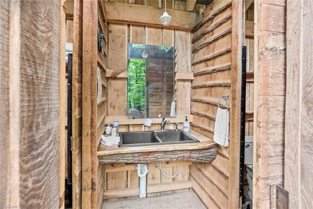 301 Carolina Avenue, Asheboro, NC 27203