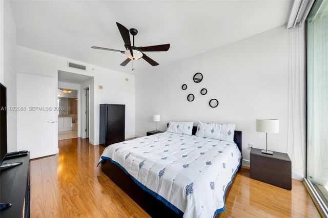 3131 NE 188th St 1-910, Aventura, FL 33180