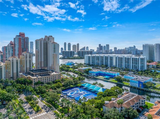 3131 NE 188th St 1-910, Aventura, FL 33180