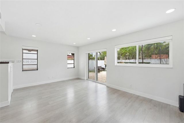 13523 SW 59th Terrace, Miami, FL 33183