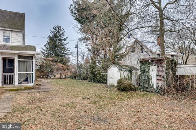 26 CHESTNUT ST, Lumberton, NJ 08048