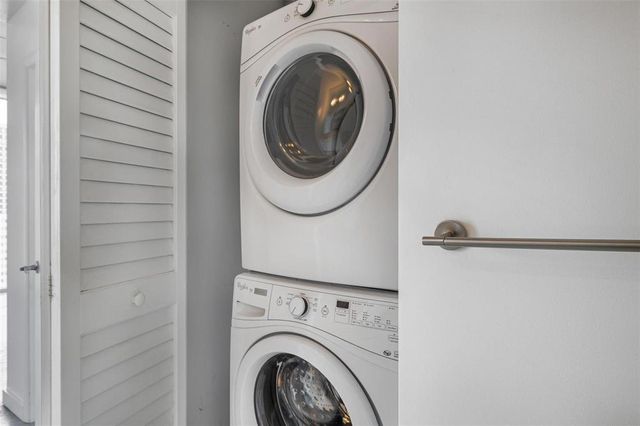 151 SE 1st St 608, Miami, FL 33131